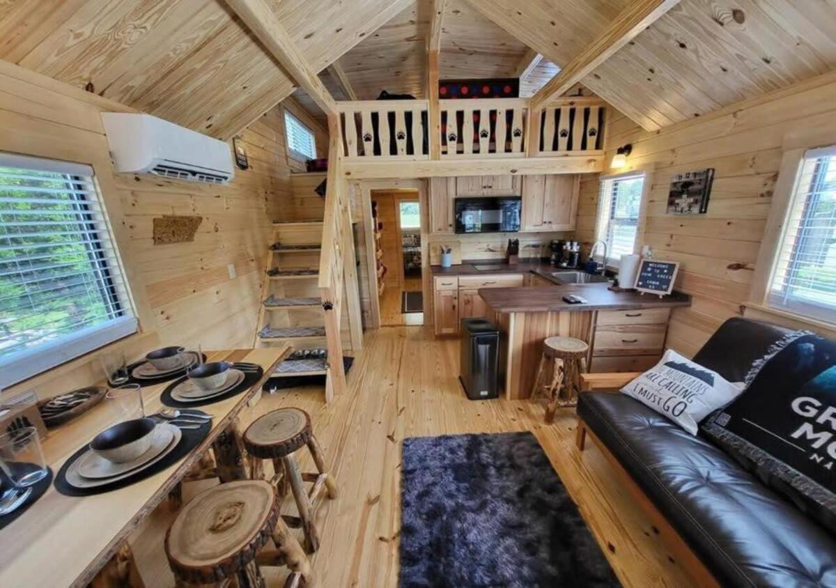 Picturesque Family Cabin With Loft In Tennessee 세비어빌 외부 사진
