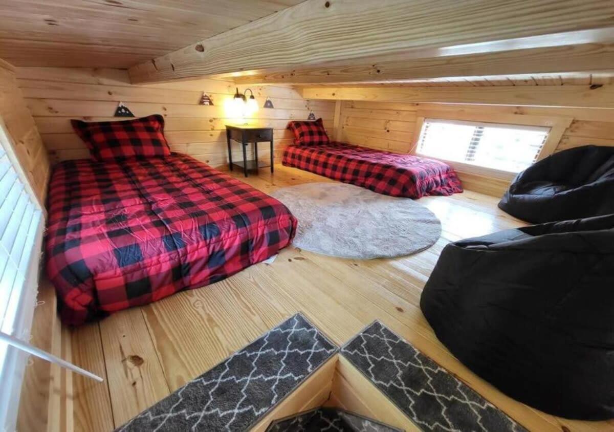 Picturesque Family Cabin With Loft In Tennessee 세비어빌 외부 사진