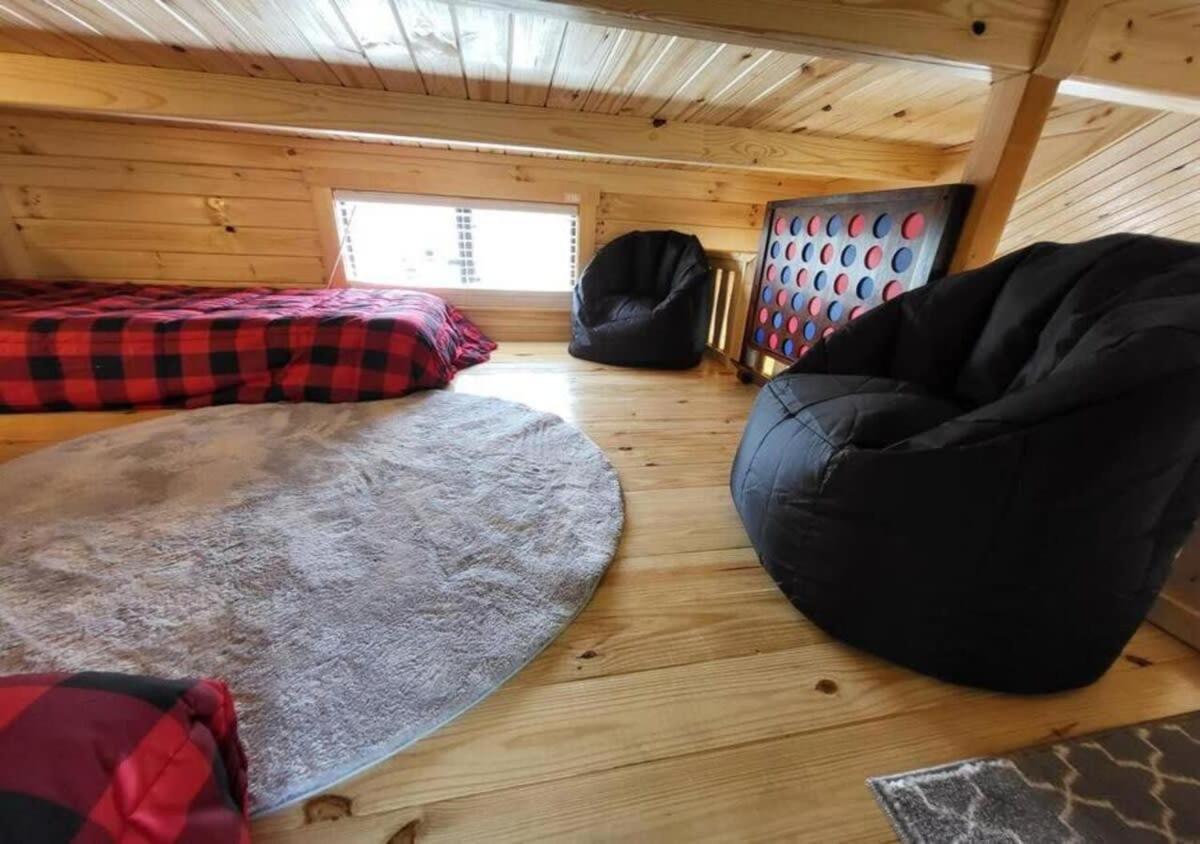 Picturesque Family Cabin With Loft In Tennessee 세비어빌 외부 사진